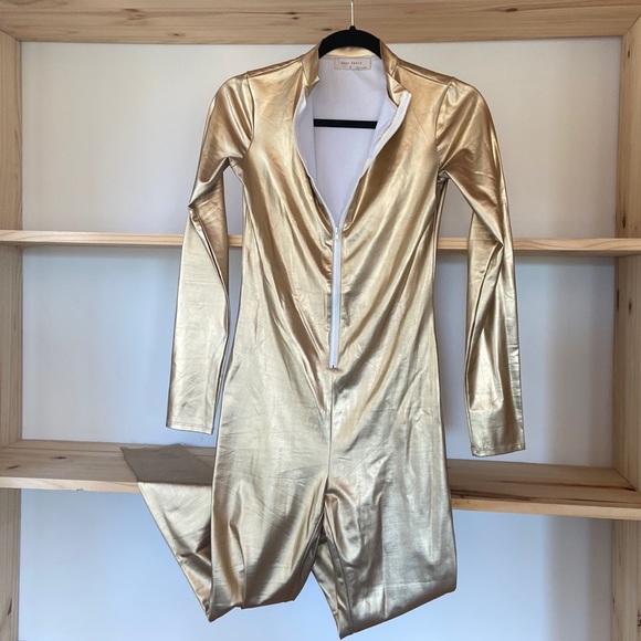 One-piece Gold Lamé Bodysuit - Picture 1 of 2